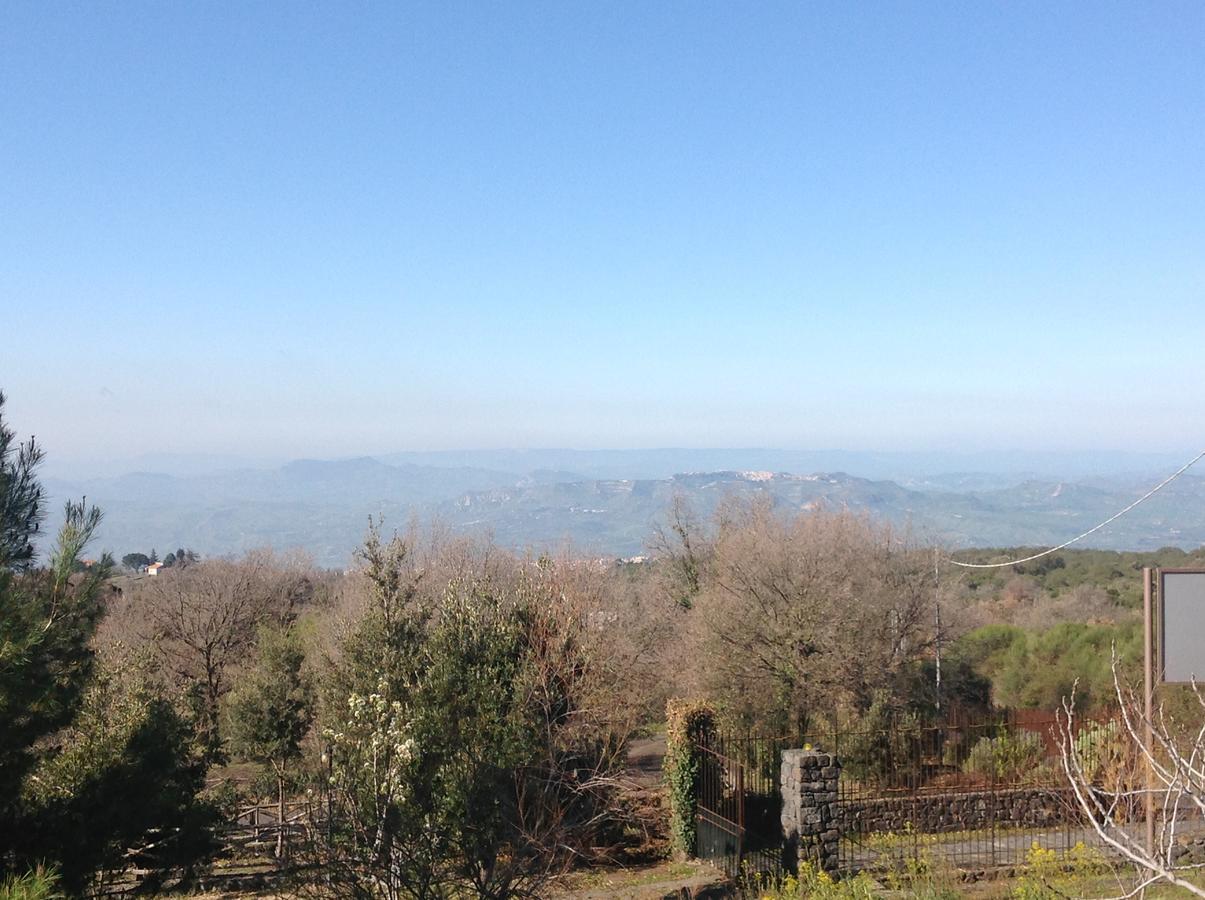 Le Cisterne Dell'Etna Hotel Calcerana-Marina Екстериор снимка