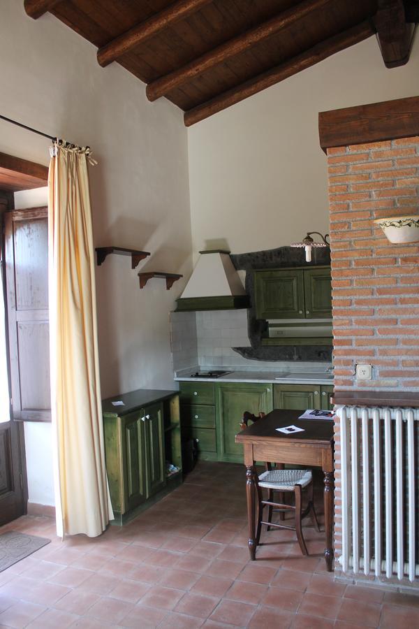 Le Cisterne Dell'Etna Hotel Calcerana-Marina Екстериор снимка