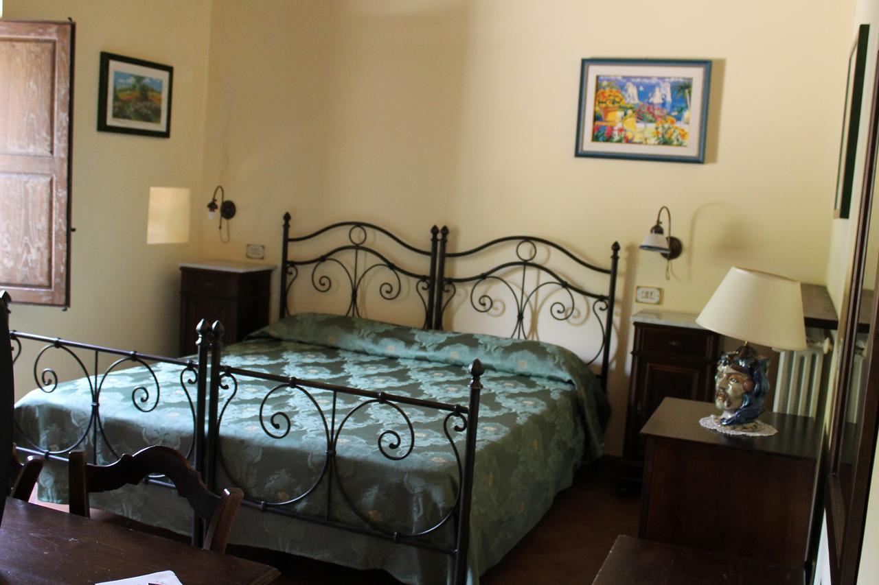 Le Cisterne Dell'Etna Hotel Calcerana-Marina Екстериор снимка